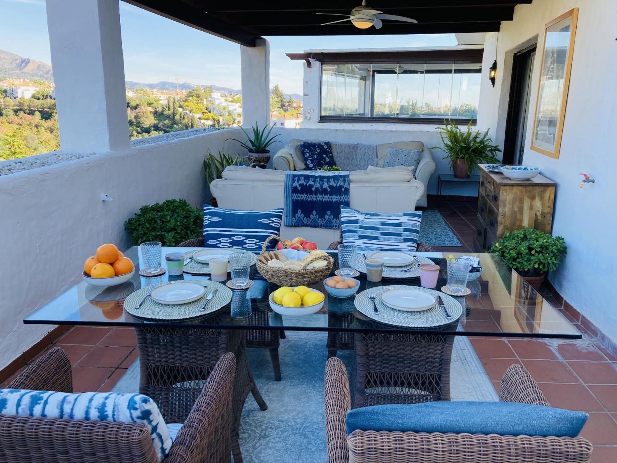 Las Lomas - Pool, Terrace & View マルベーリャ エクステリア 写真