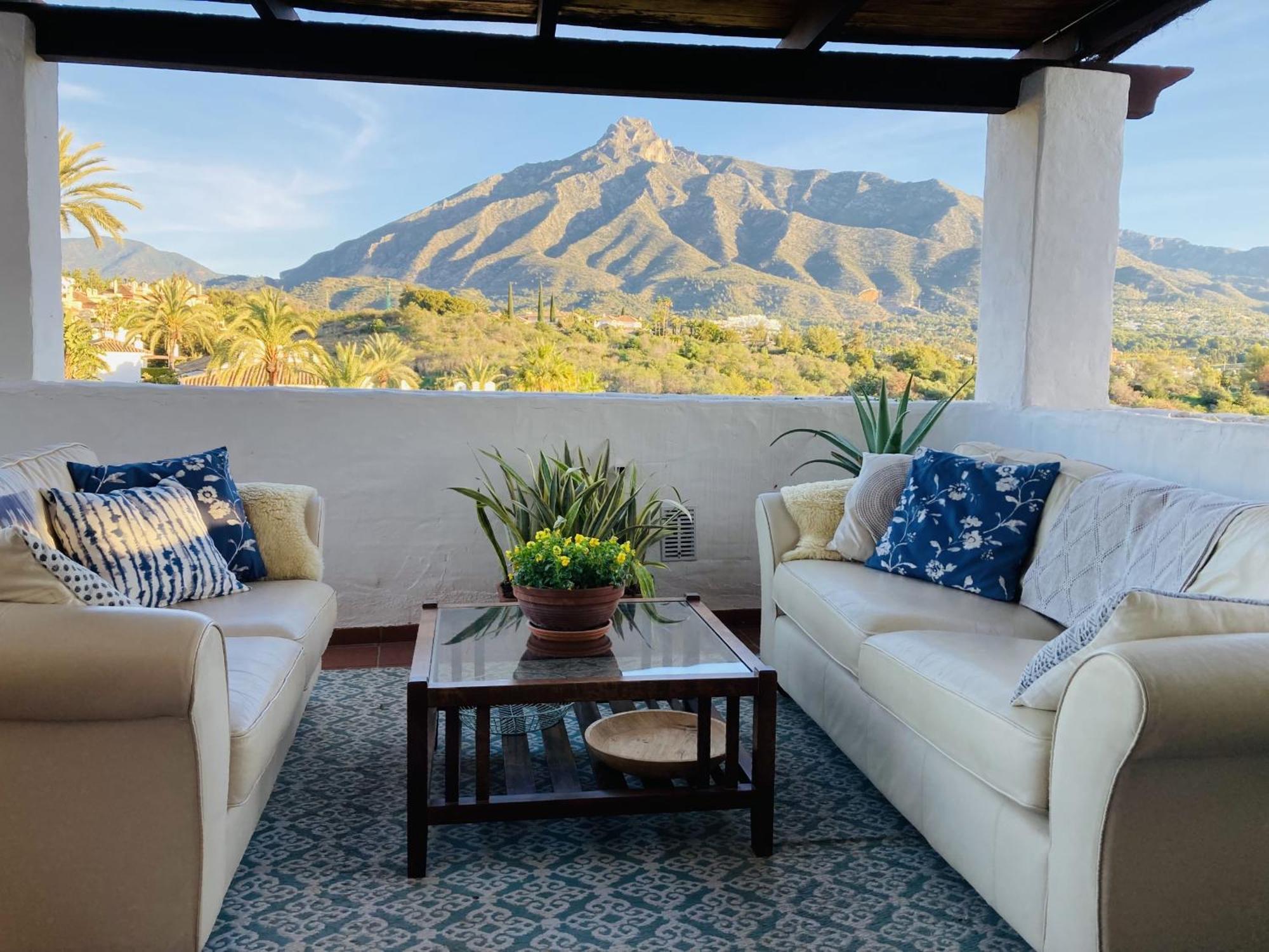 Las Lomas - Pool, Terrace & View マルベーリャ エクステリア 写真