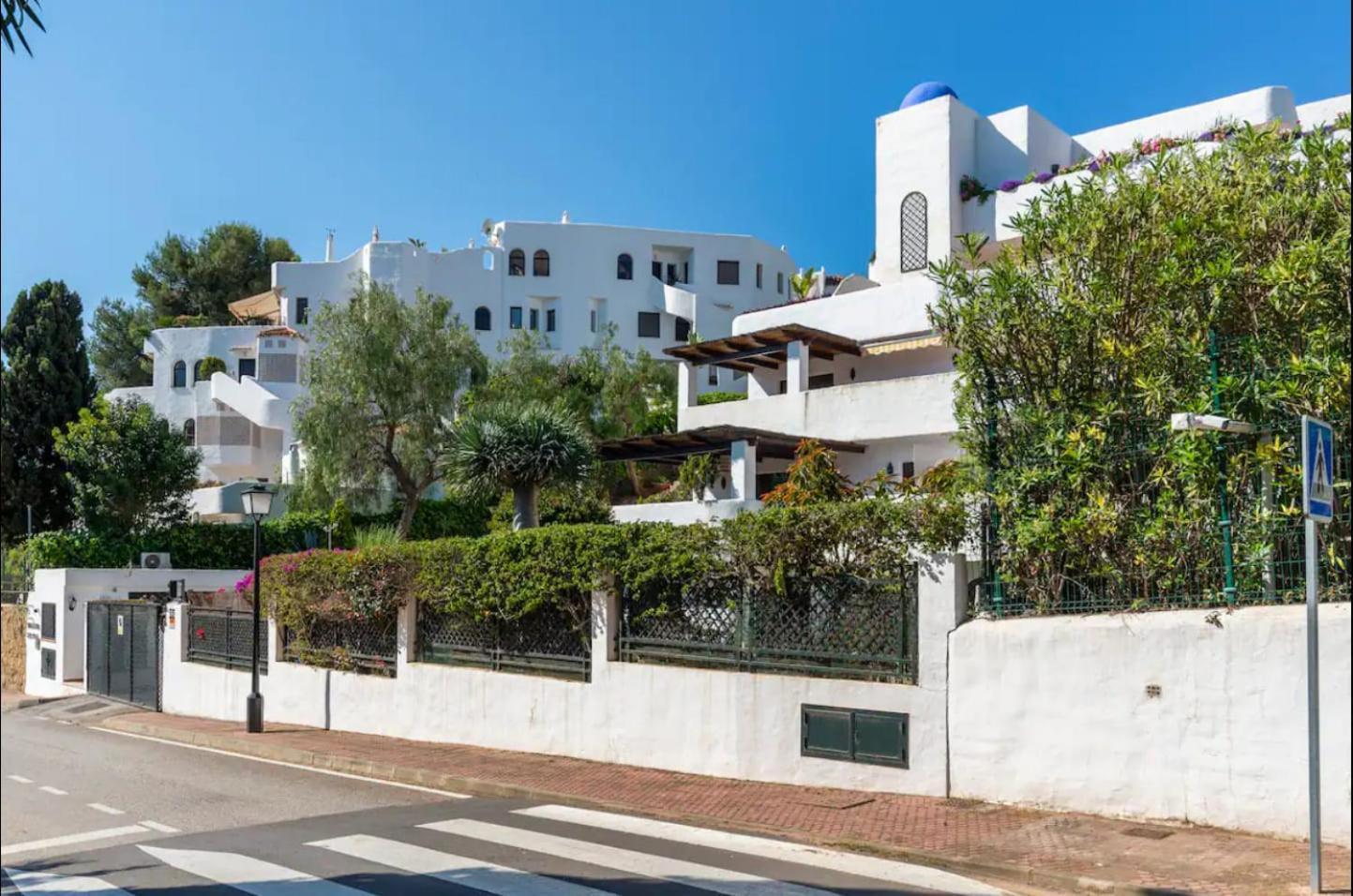 Las Lomas - Pool, Terrace & View マルベーリャ エクステリア 写真