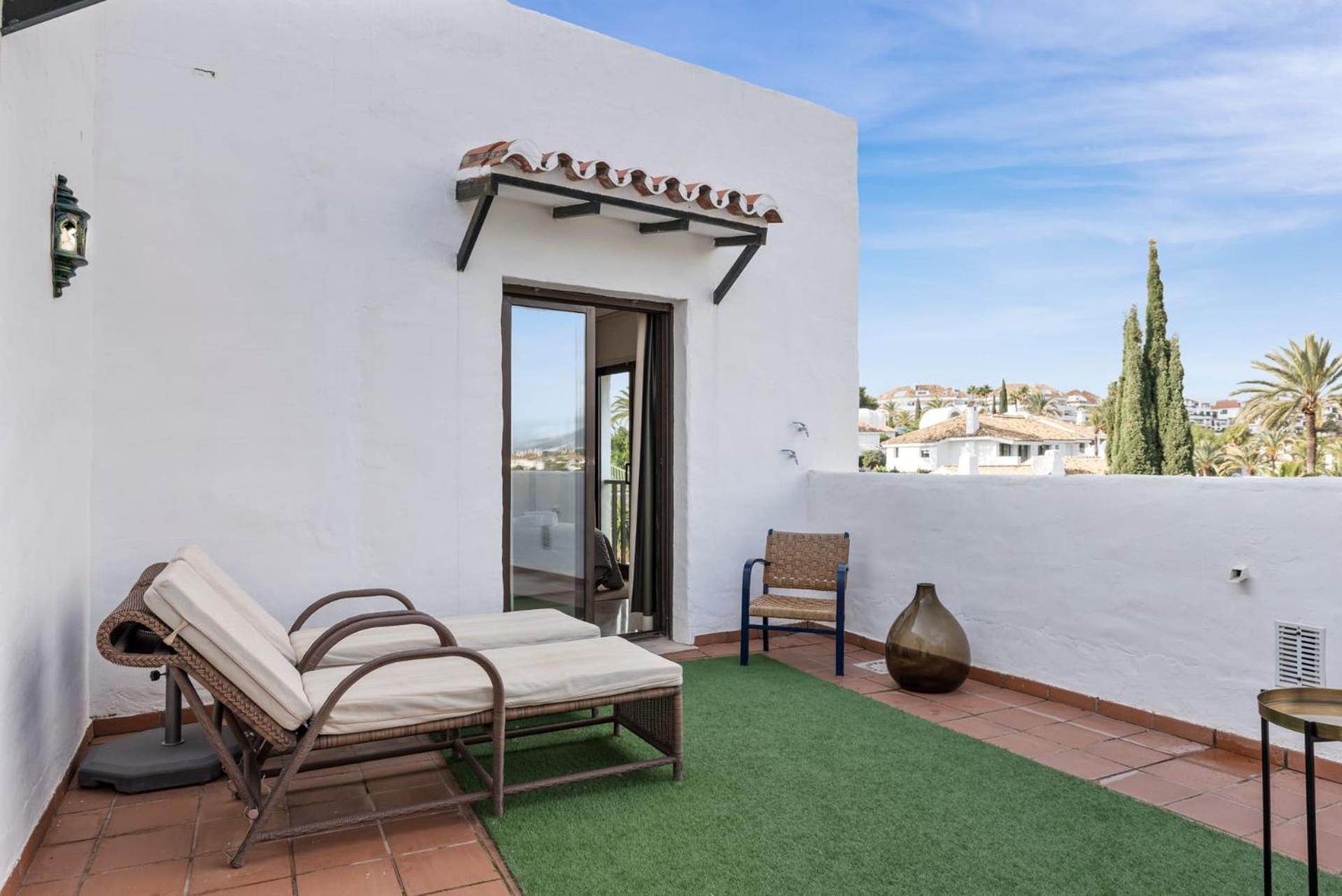Las Lomas - Pool, Terrace & View マルベーリャ エクステリア 写真